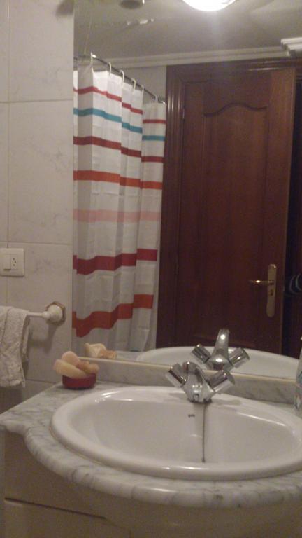 Hostal Hilton Burgo エクステリア 写真
