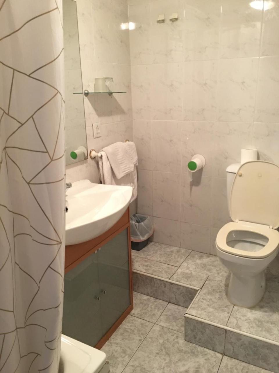 Hostal Hilton Burgo エクステリア 写真