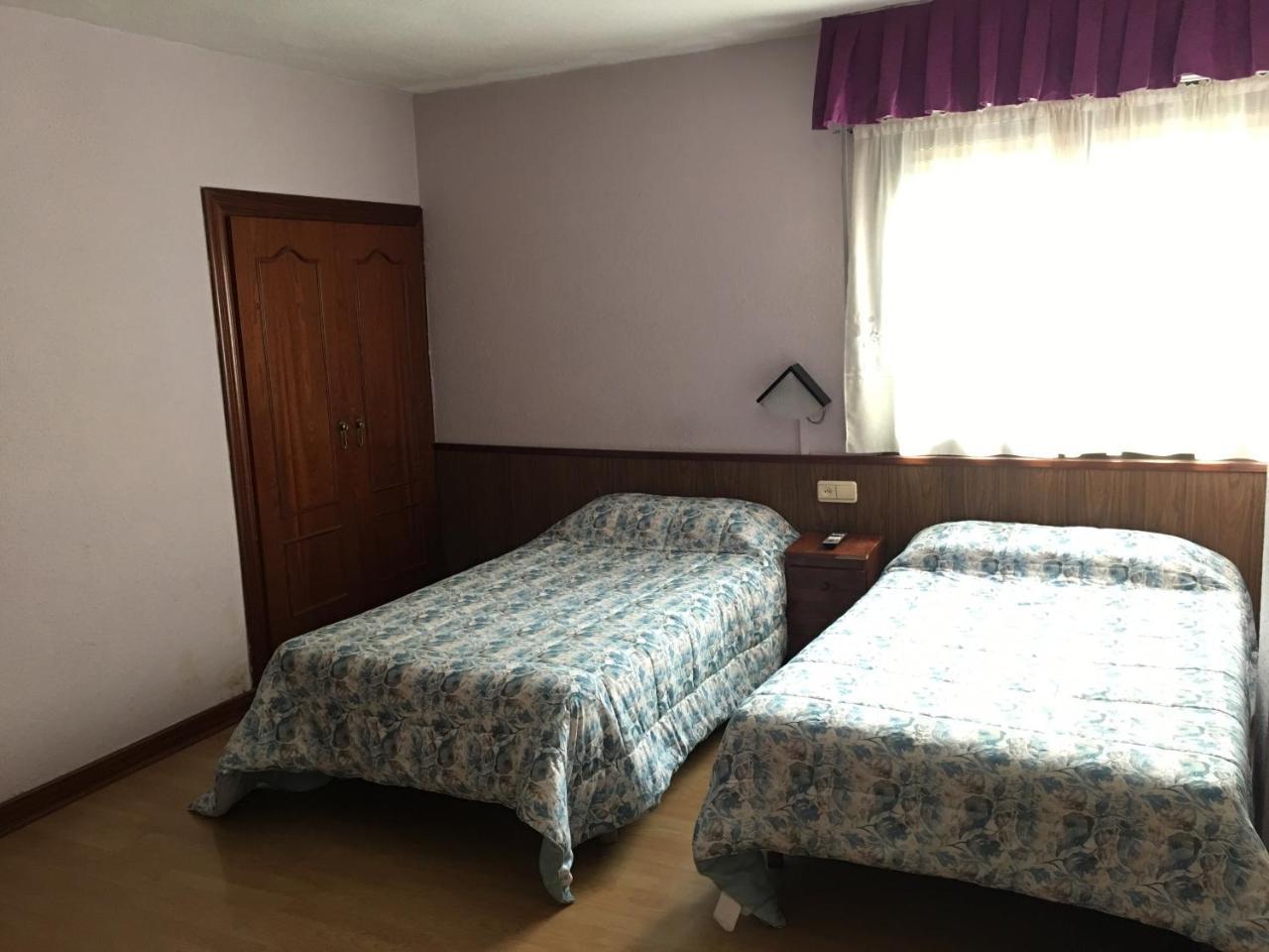Hostal Hilton Burgo エクステリア 写真
